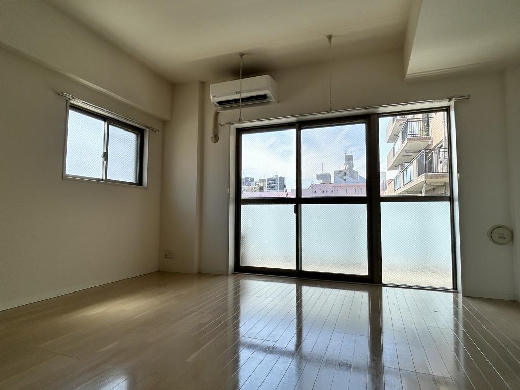 ラフィネット リビング