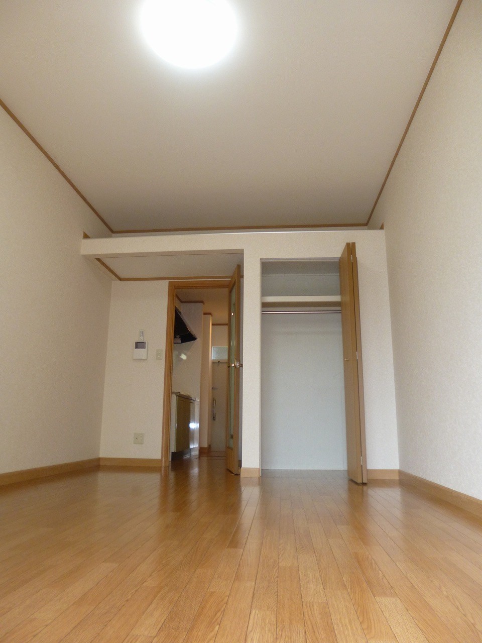 コンフォート三條 ベッドルーム