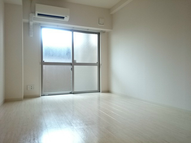 South East千 リビング