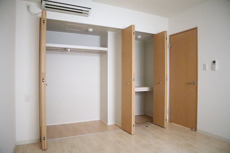 ミリオン志紀 ベッドルーム