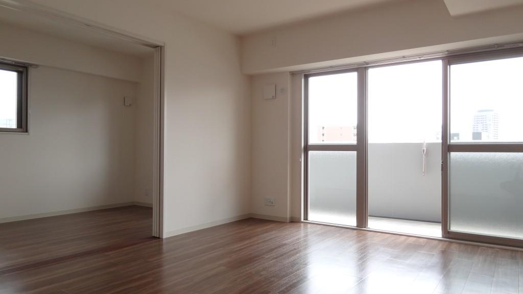 アクアブルー リビング