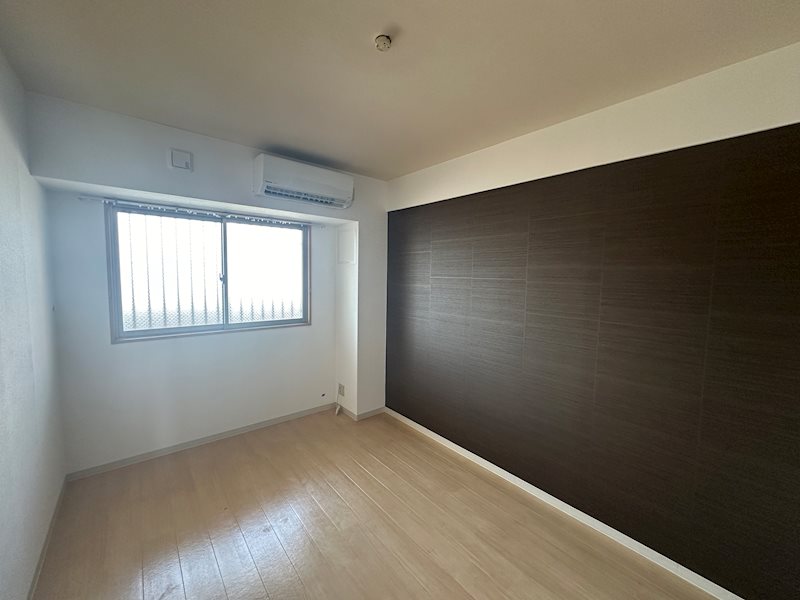 ヴィラ安堂寺Ⅱ ベッドルーム