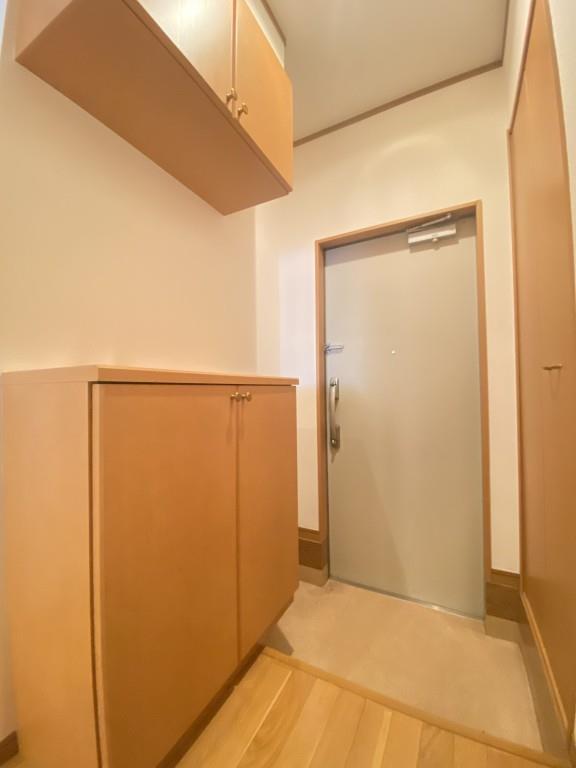 コンコルド 玄関