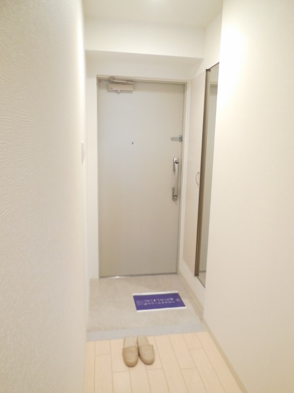 ﾙﾐｴｰﾙ北梅田 玄関