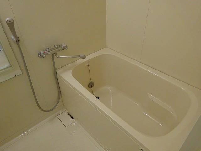 リュミエールメゾン 風呂画像