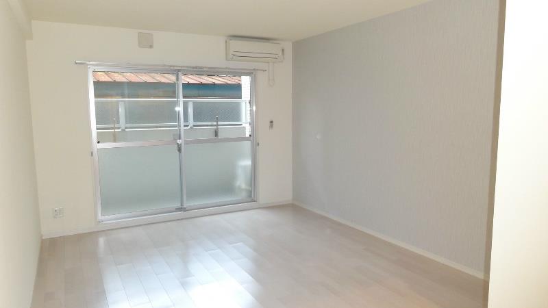 シェリール エヴァン ベッドルーム