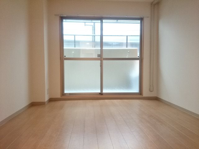 シーガル二条 リビング