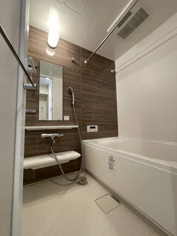 BALLON D&amp;rsquo;OR KYOBASHI 風呂画像