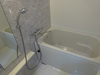 ロイヤルピジョン ライズ 風呂画像