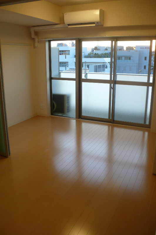 CONTRAIL リビング