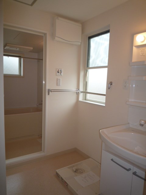 メゾン・エクレール その他4