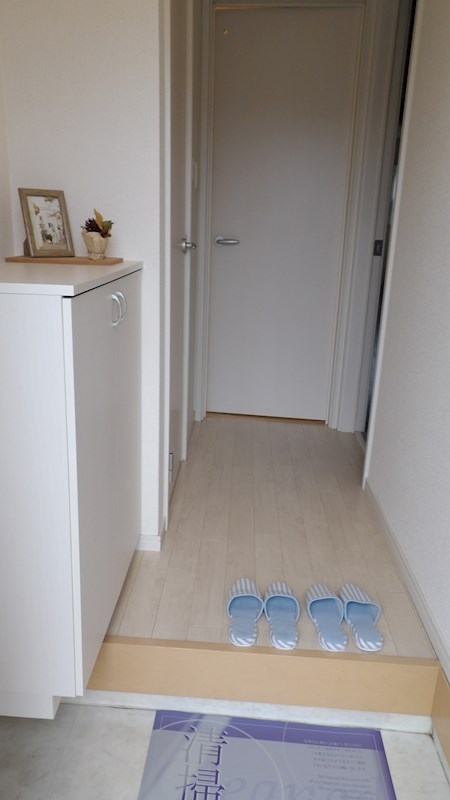 クレールb 玄関
