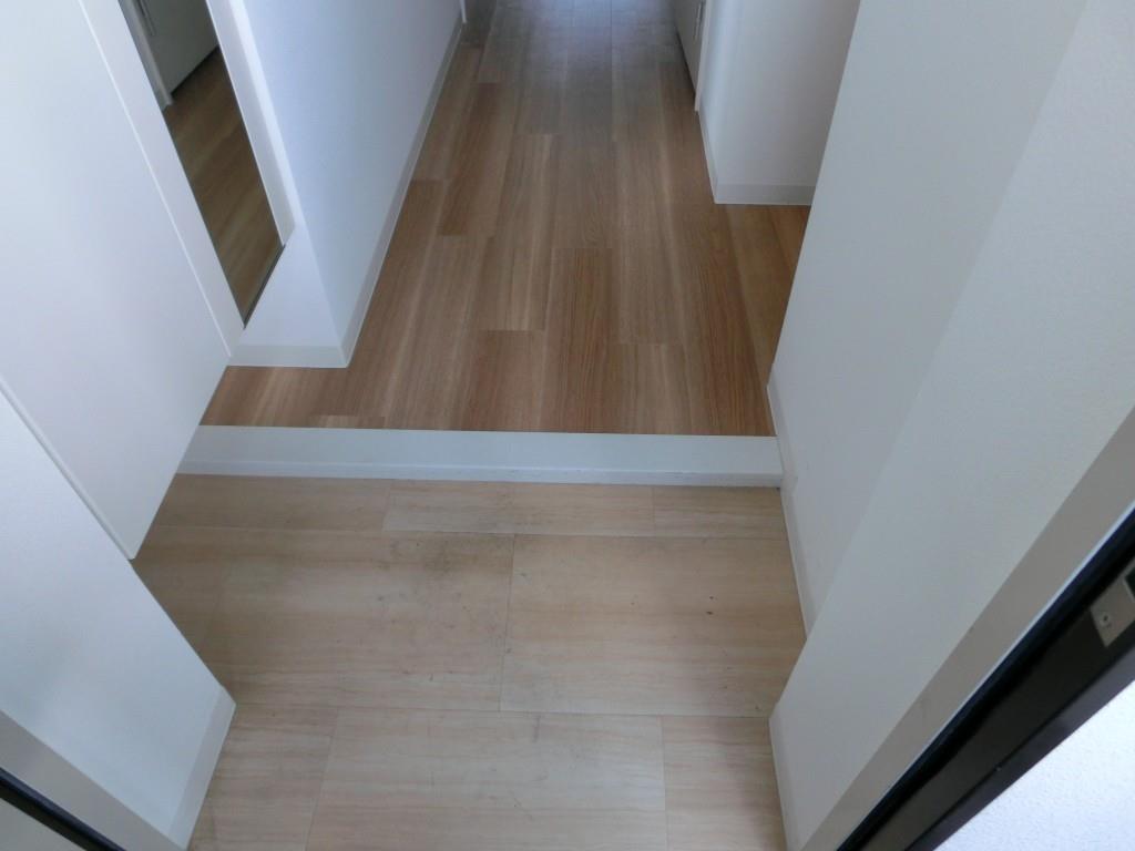 クルバ ビエント 玄関