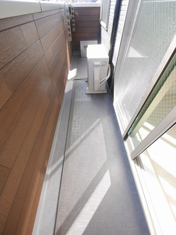 SERENO JUN ベランダ