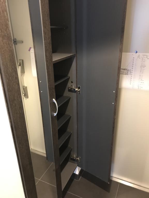 アルティオ ドマーニ 玄関