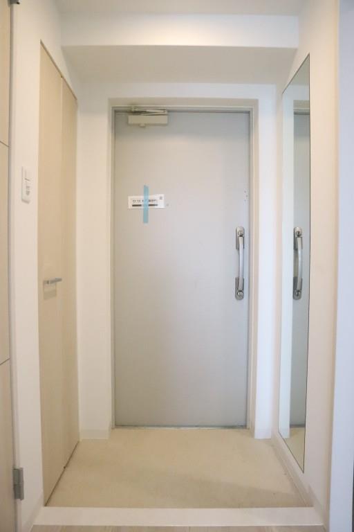 ダイレ・エヌ 玄関