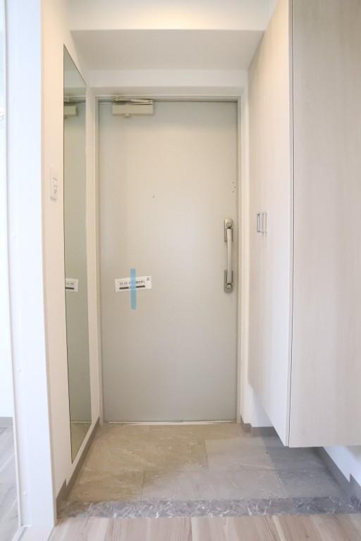 ダイレ・エヌ 玄関