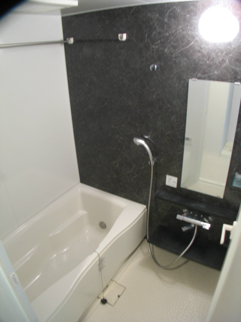 シャテーニュ･デュ･ボア 風呂画像