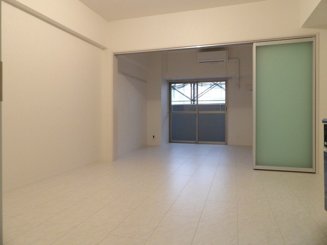 リッツ・アヴェニュー リビング