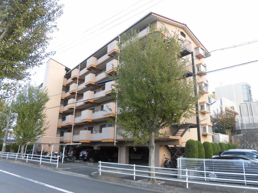 千里山アカシヤハイツ 外観写真