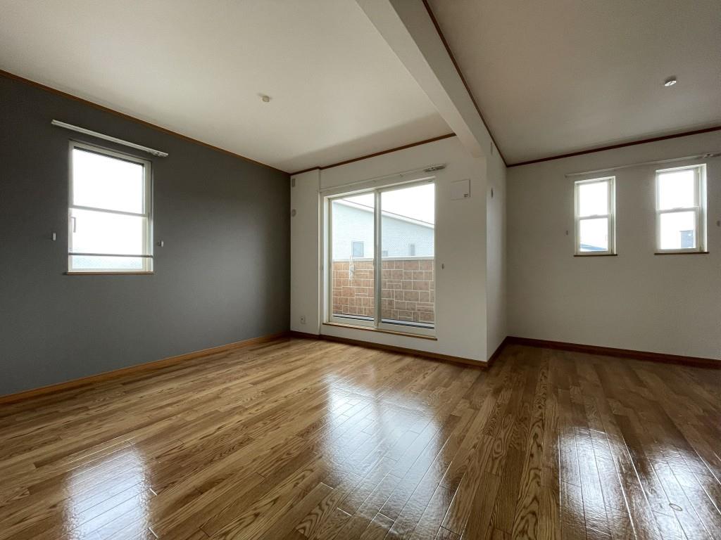 エムズプラザ リビング