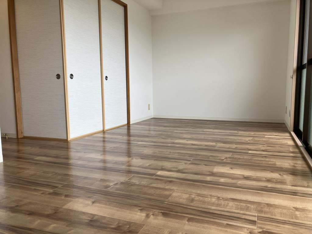 パインプロス ベッドルーム