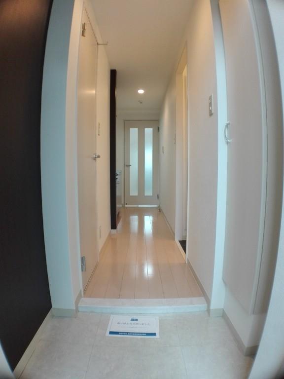 ラフィネ所沢 玄関