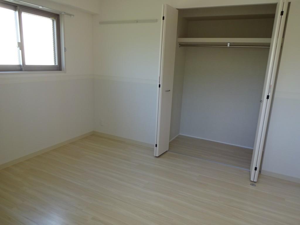 ネオコート上土室（カミハムロ） ベッドルーム