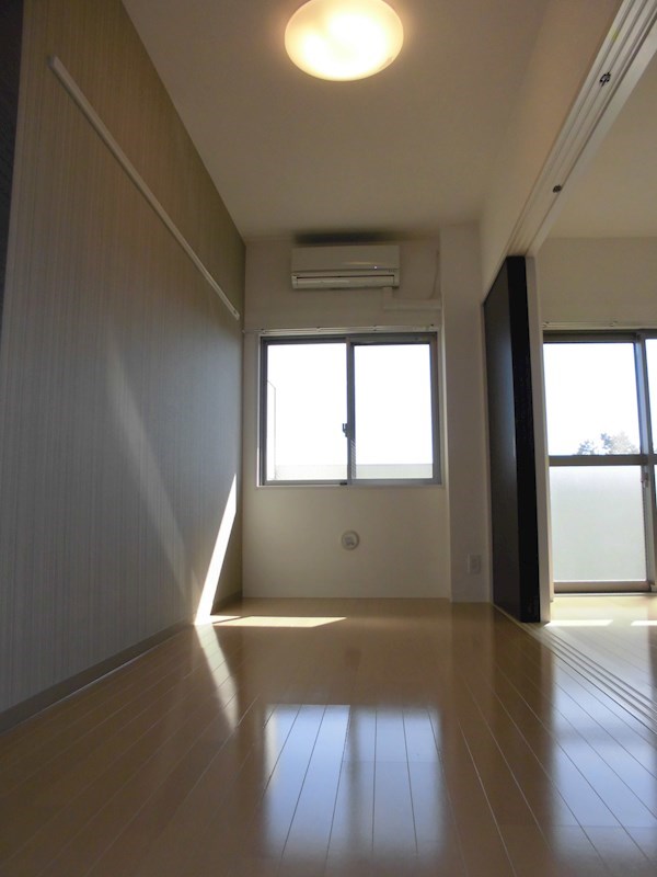 ユガニュー その他8