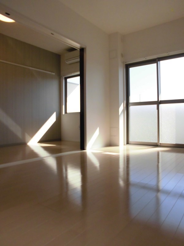 ユガニュー ベッドルーム