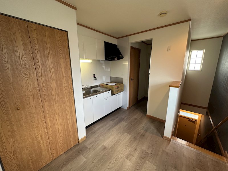 コウノトリ リビング