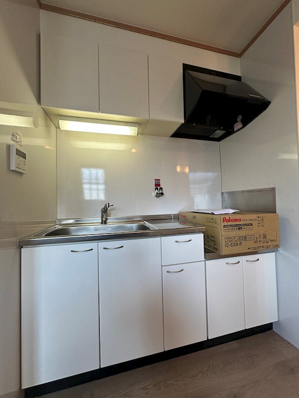 コウノトリ キッチン