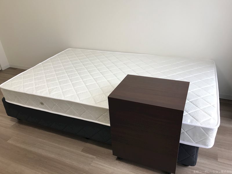 エスカルコート リビング