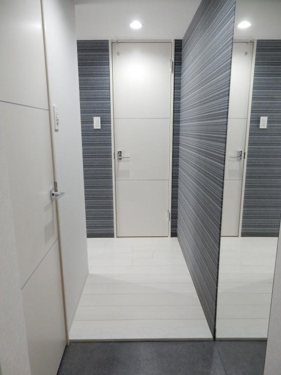 セイワパレス福島駅前 玄関