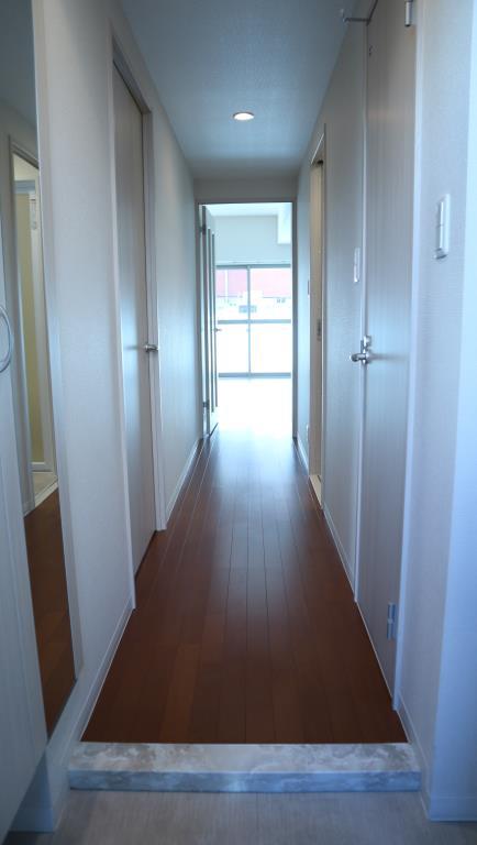 モンテジョア 玄関