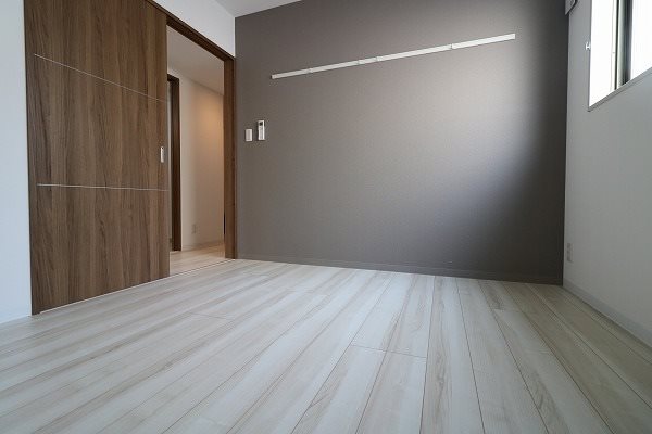 コンフォールパレ新町二条 ベッドルーム