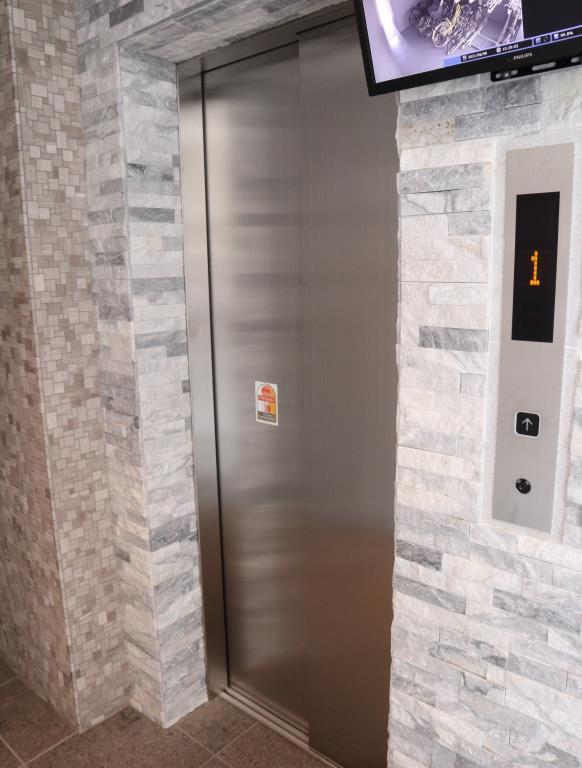 ラ　ベール　ジン その他13