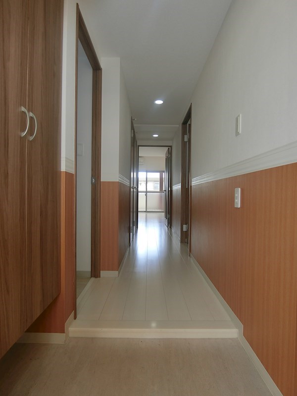 ネクスト吉塚 玄関