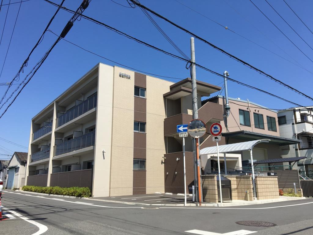 シャンテ高井田 301号室 外観