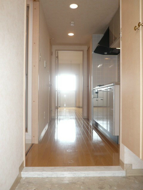 エムズレジデンス 玄関