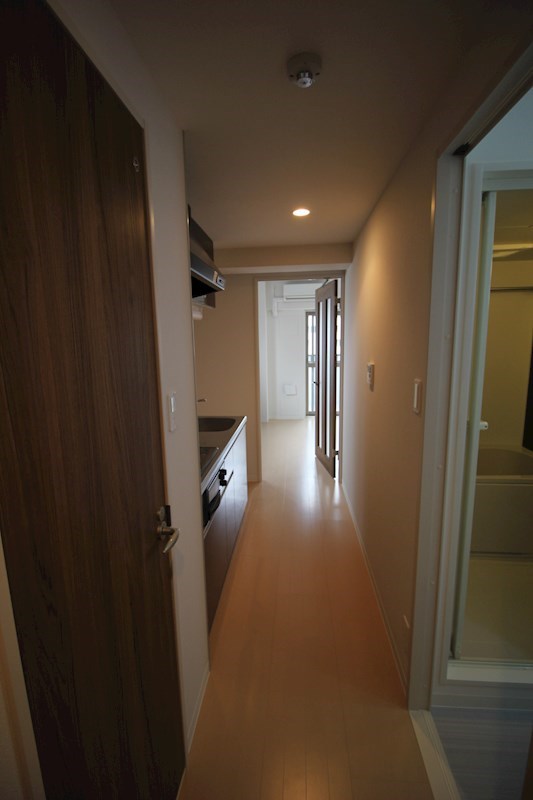 エリタージュ根岸 玄関