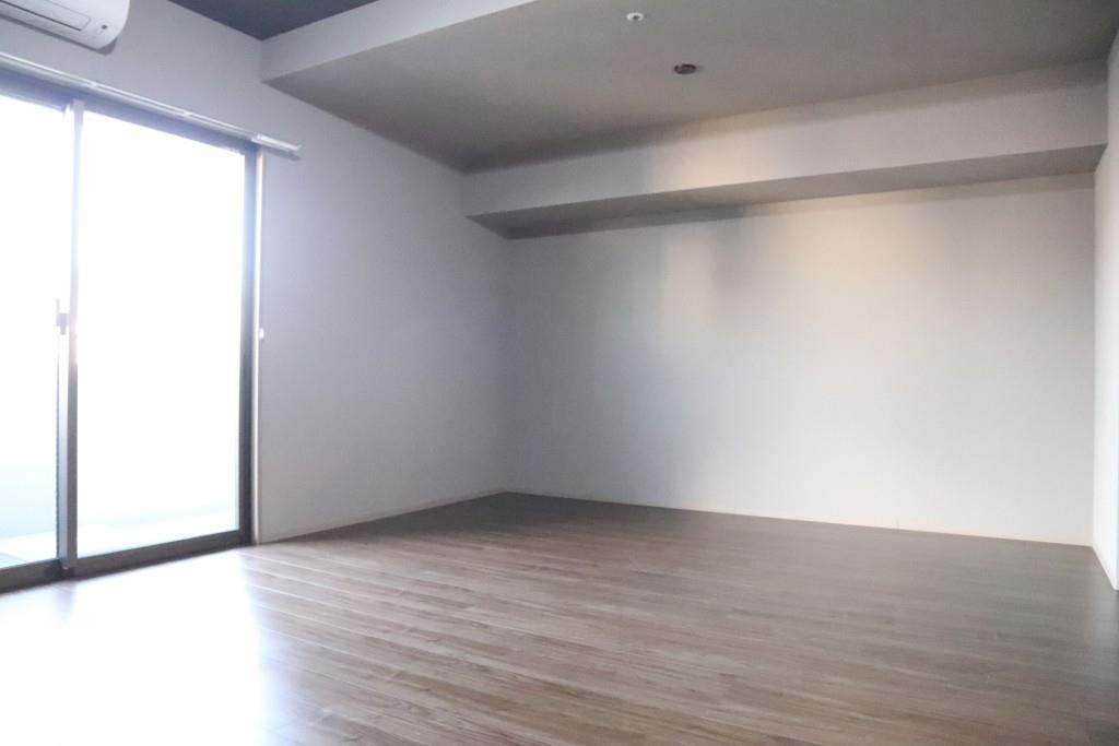 エヌレジデンス新今宮 リビング