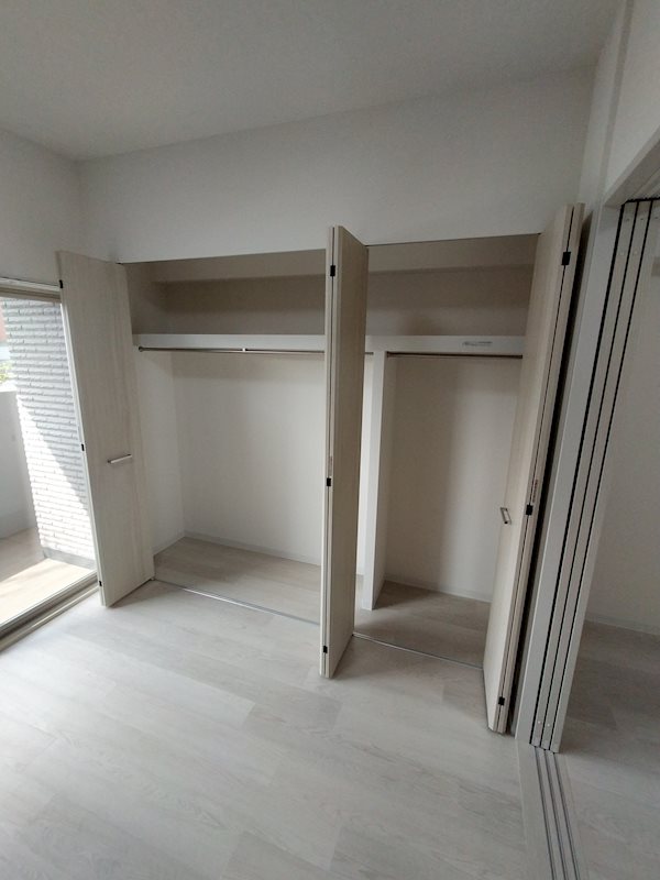 シェソワ堺七道 収納