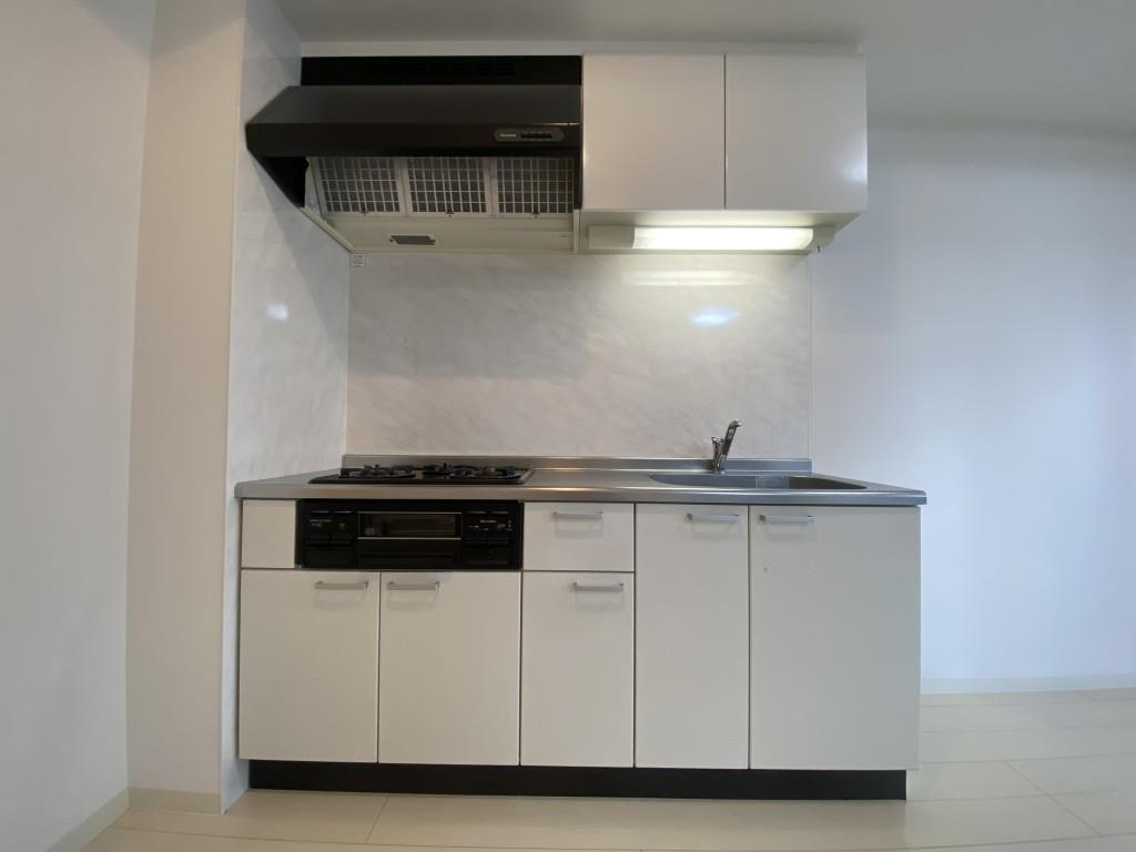 グランシャリオ江坂 キッチン