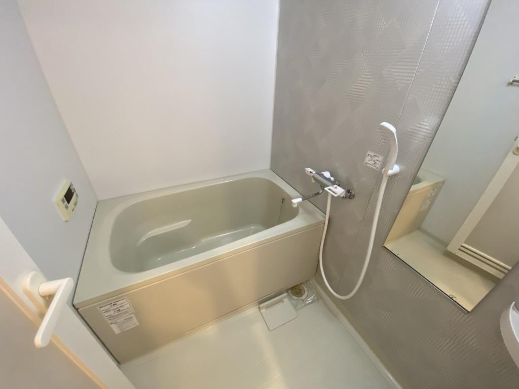 グランシャリオ江坂 風呂画像