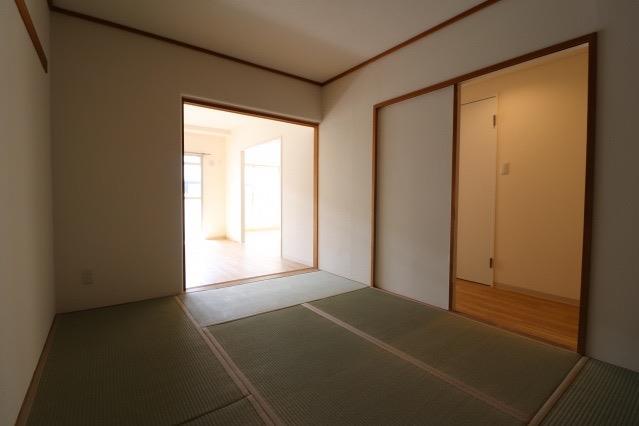 センチュリー三島 玄関