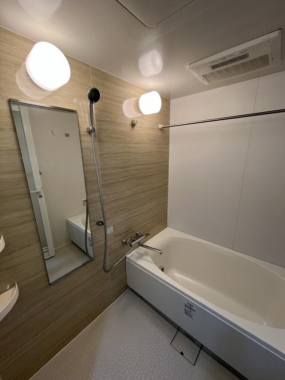 セレーナ 風呂画像