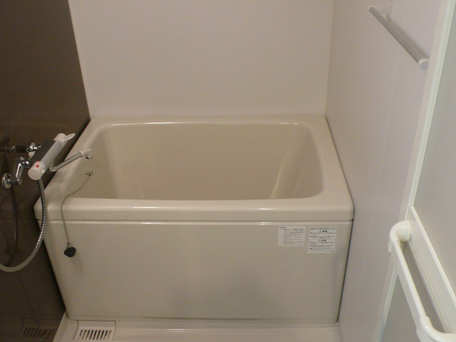 メゾン･ド・ルピナス 風呂画像