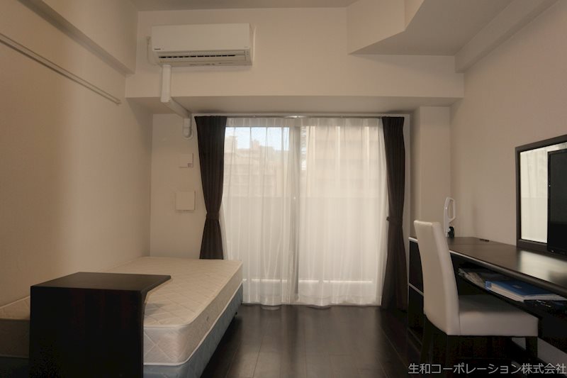 セイワパレス丸の内駅前プレミア リビング