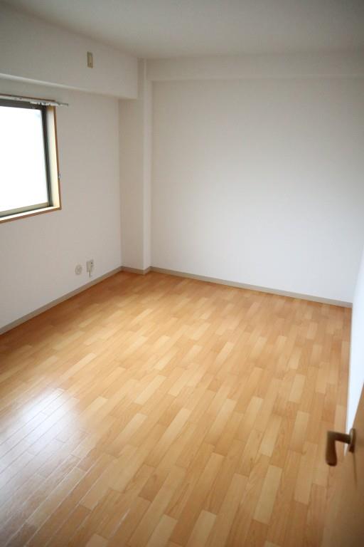 グランシャリオ(香里園) ベッドルーム